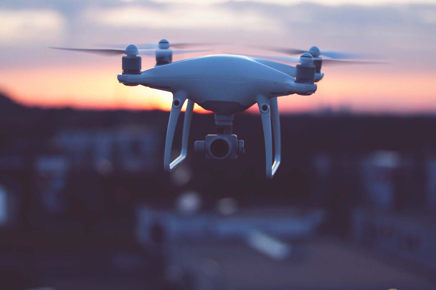 I droni sono utilizzati per operazioni infralogistiche, come anche per le consegne dell'ultimo miglio