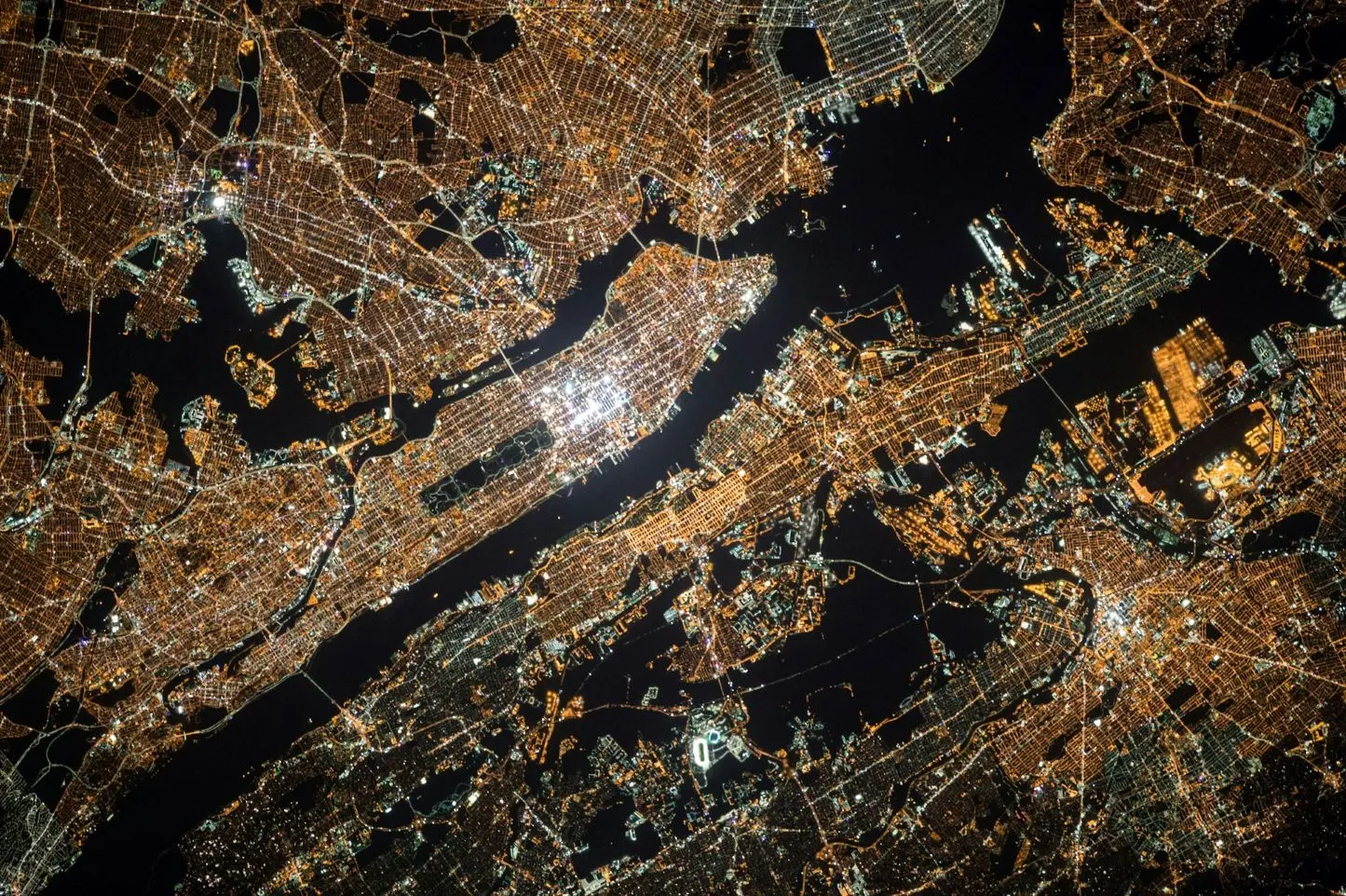 A satellite view of New York by night (NASA)